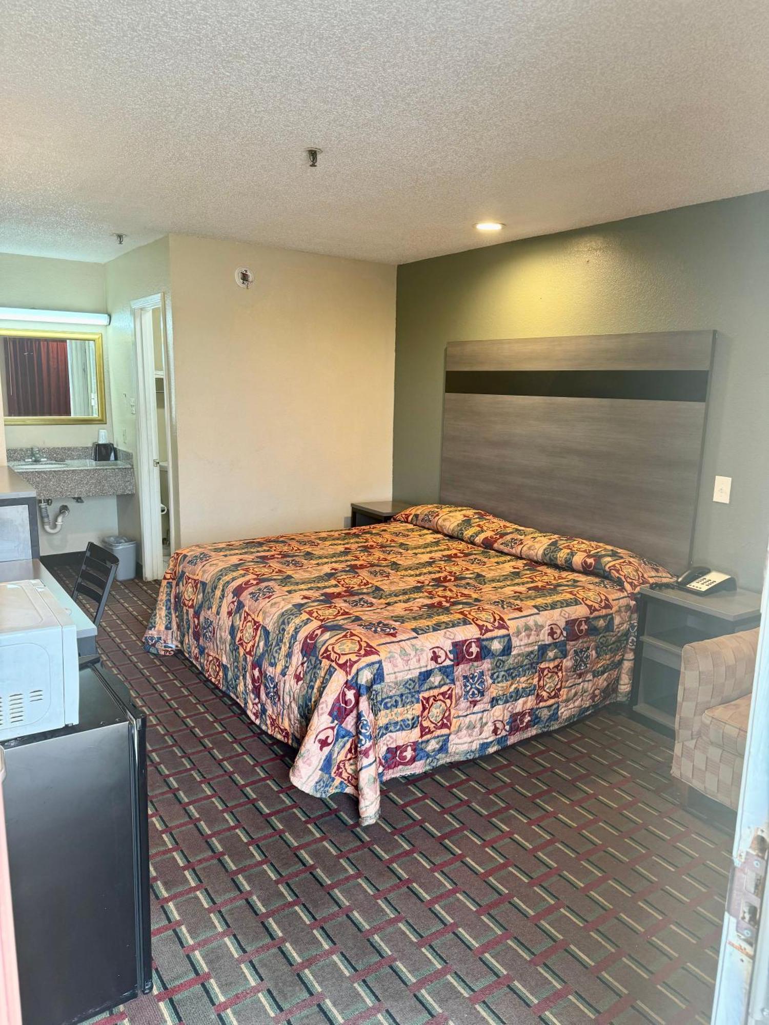 Seagoville Inn Bagian luar foto